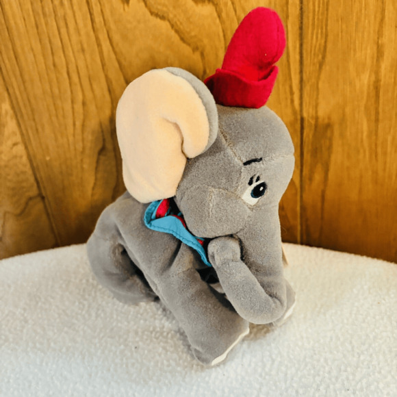 Vintage Disney Store Dumbo Plush Elephant Red Hat Gray Stuffed Animal 10” NWT - Picture 4 of 7